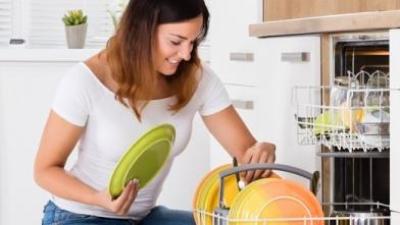 AKO VYBRAŤ UMÝVAČKU RIADU.