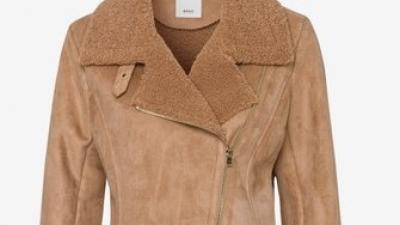 Výpredaj oblečenia za super ceny - Značkový outlet online.